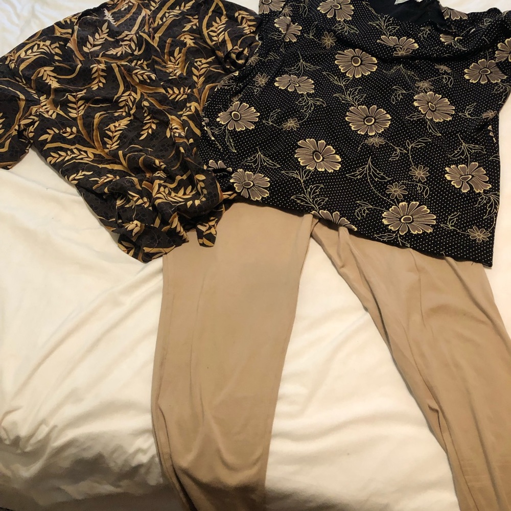 2 tops and a legging